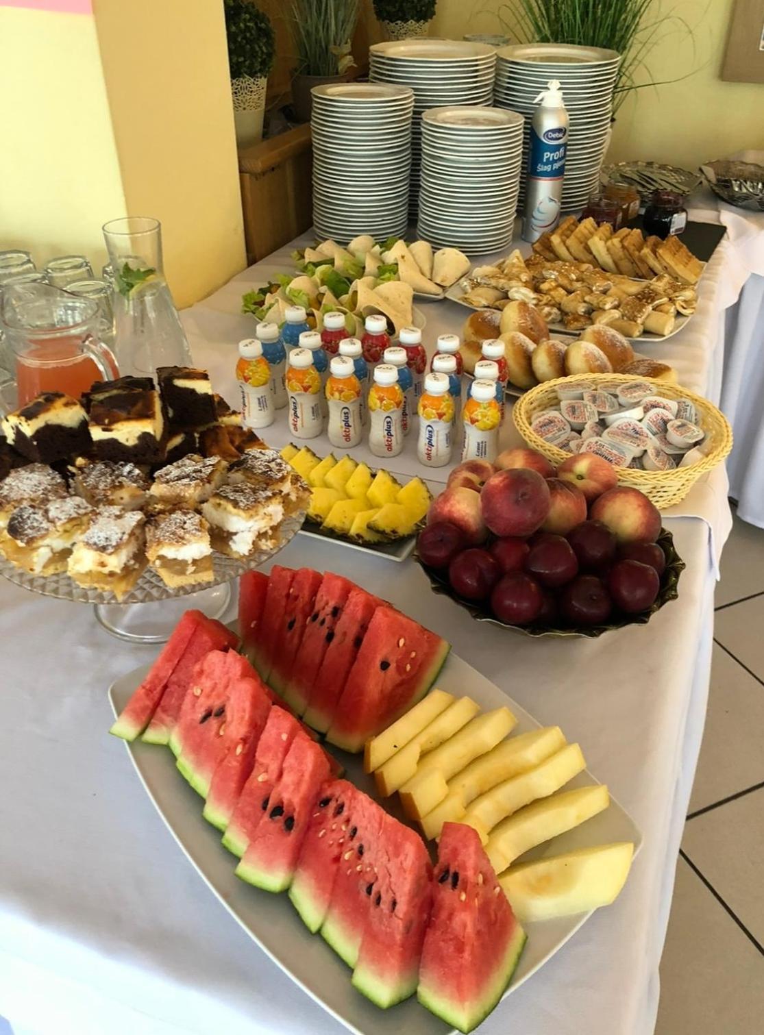 Osrodek Szkoleniowo Wypoczynkowy Roznow酒店 外观 照片